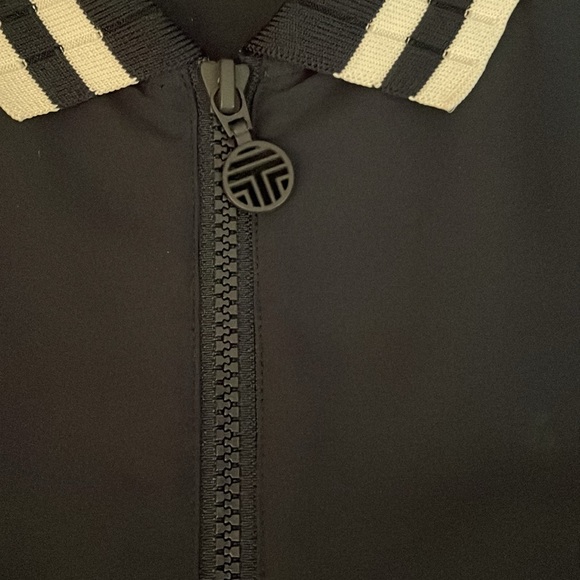 Tory Burch sport PERFORMANCE PLEATED COLLAR GOLF DRESS size S navy blue/white - Picture 6 of 12